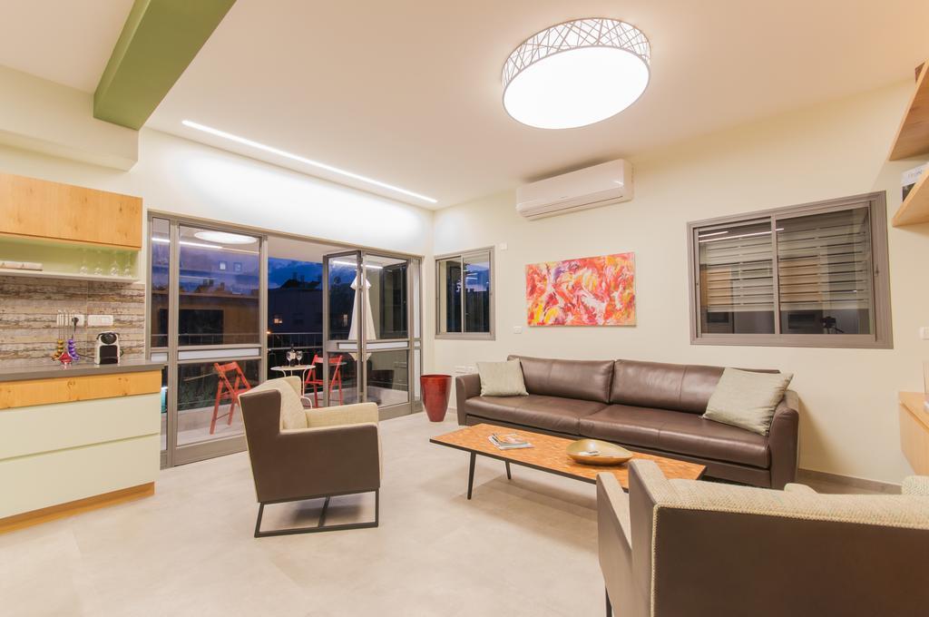 Appartamento Ben Gurion 83 Tel Aviv Esterno foto