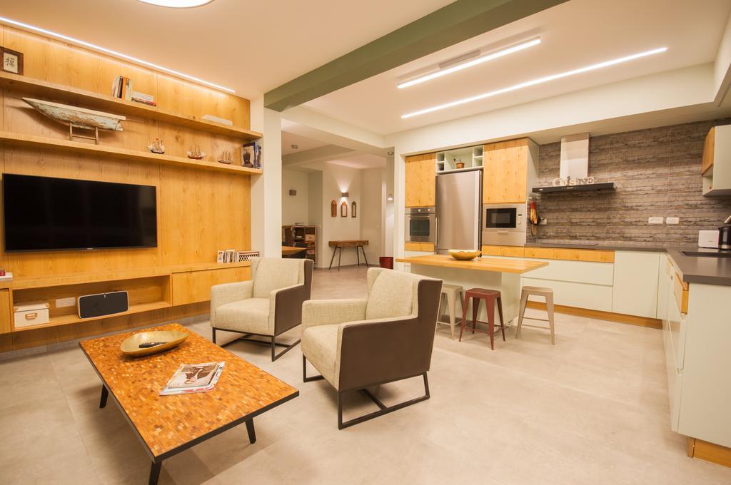 Appartamento Ben Gurion 83 Tel Aviv Esterno foto