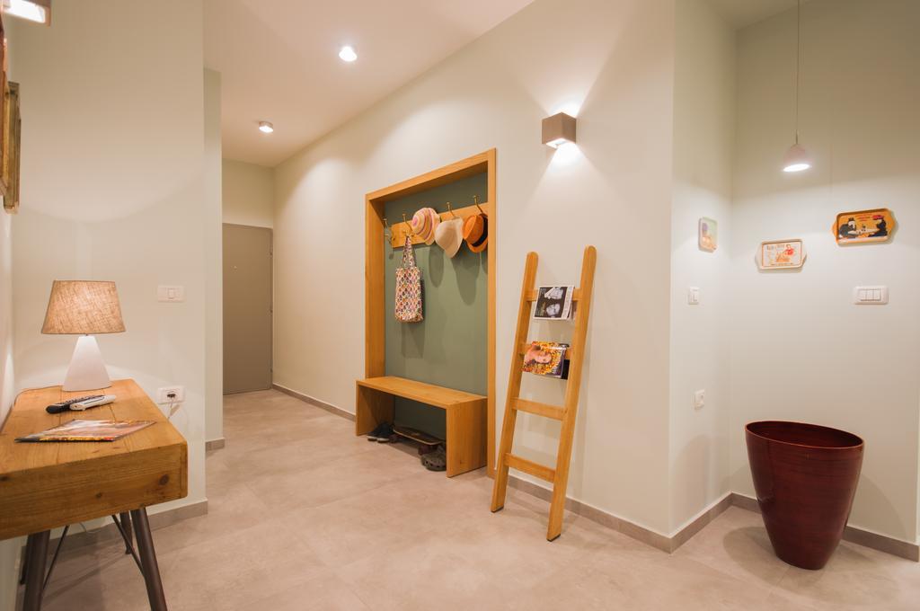Appartamento Ben Gurion 83 Tel Aviv Esterno foto