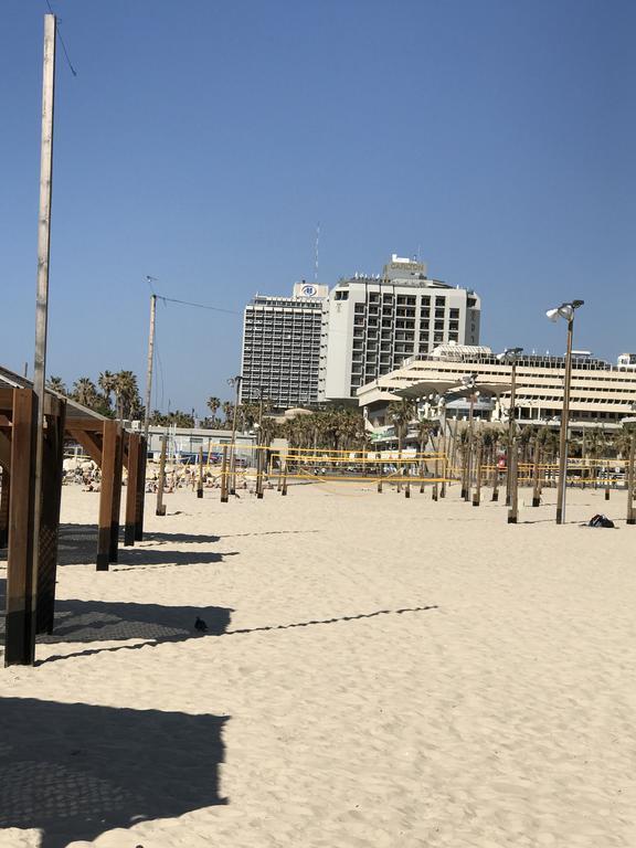 Appartamento Ben Gurion 83 Tel Aviv Esterno foto